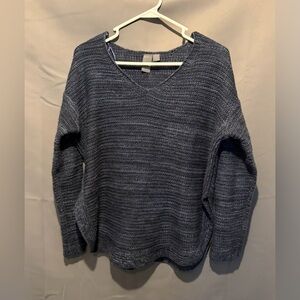 Quinn Navy V-Neck Sweater
